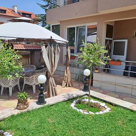 приятелската къща Pensionat 3*