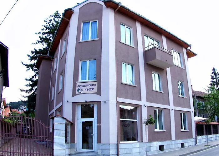 Vendégház приятелската къща