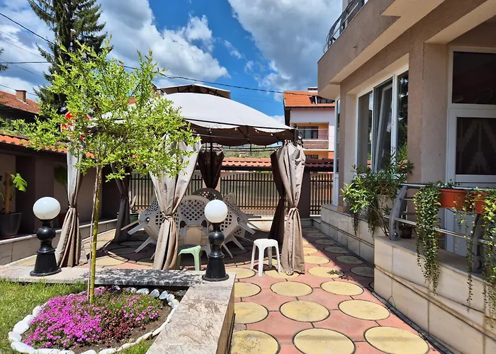 приятелската къща Vendégház